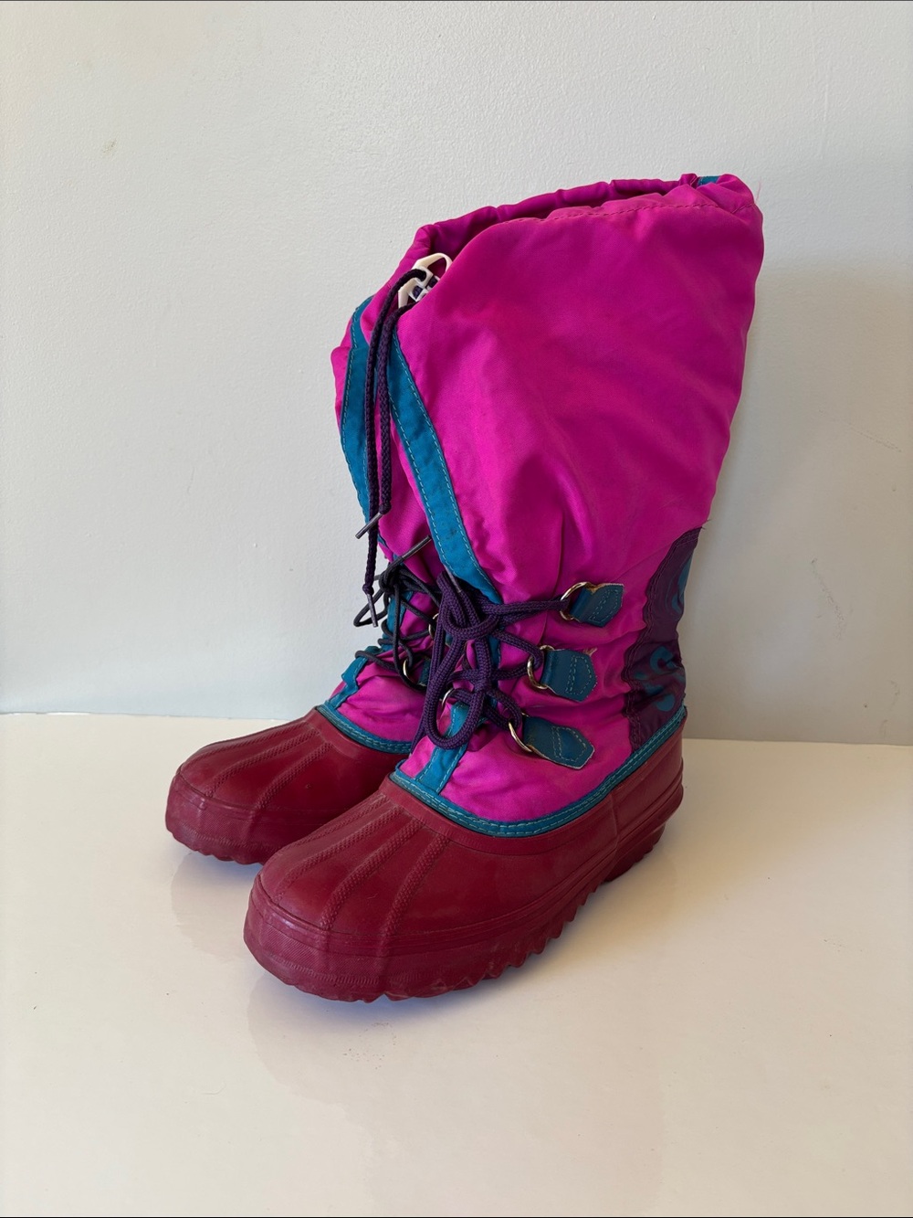 Vintage Sorel Magenta Pink Winter Snow Boots Waterproof Size 7.5-8